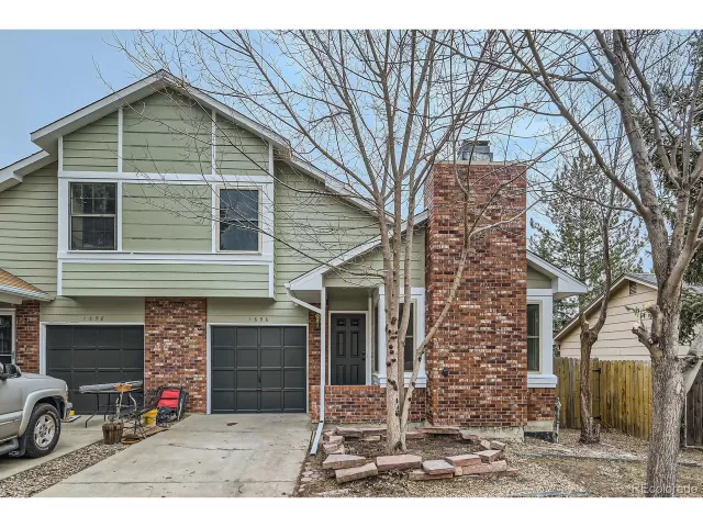 MLS: 4843160 Condo For Sale