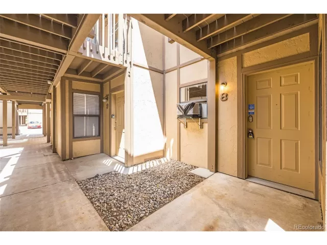 MLS: 4849171 Condo For Sale