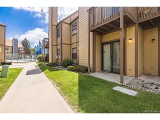 Photo #6: 4849171 Listing