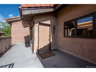 Photo #2: 4852533 Listing 
