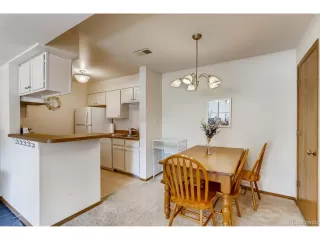 Photo #5: 4859514 Listing 