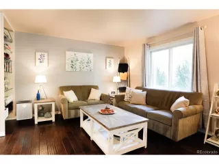 Photo #3: 4863235 Listing