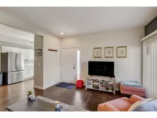 Photo #1: 4873396 Listing