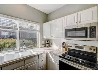 Photo #3: 4873396 Listing