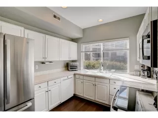 Photo #6: 4873396 Listing