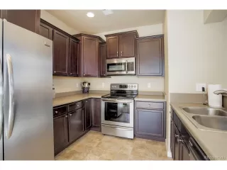 Photo #5: 4881718 Listing 