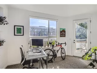 Photo #6: 4886101 Listing 