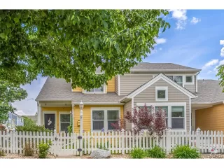 Photo #1: 4888625 Listing