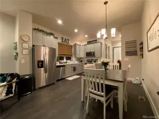 Photo #3: 4903182 Listing