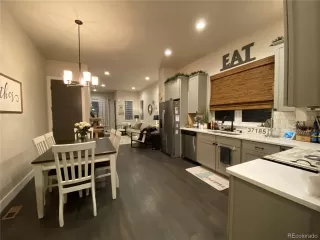 Photo #4: 4903182 Listing