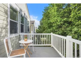 Photo #6: 4907002 Listing