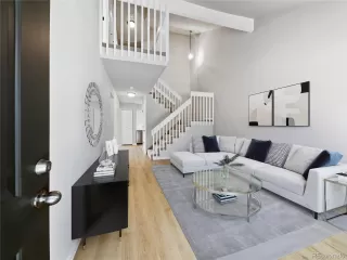 Photo #1: 4907310 Listing