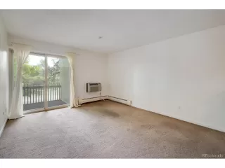 Photo #3: 4914100 Listing