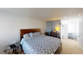 Photo #5: 4914504 Listing