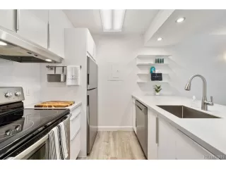 Photo #1: 4922892 Listing