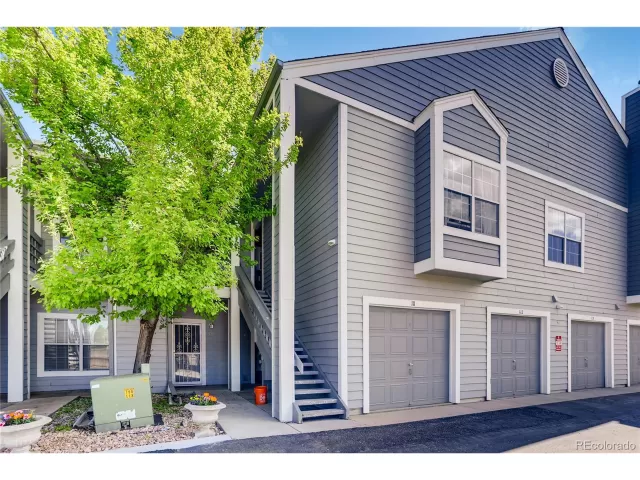 MLS: 4922983 Condo For Sale