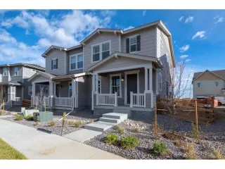 Photo #1: 4925840 Listing