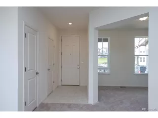 Photo #2: 4925840 Listing