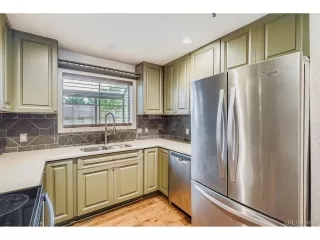 Photo #1: 4929526 Listing 