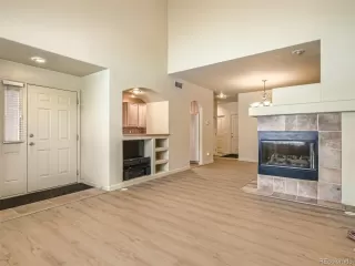 Photo #6: 4931884 Listing