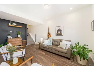 Photo #3: 4944609 Listing