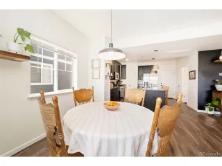 Photo #6: 4944609 Listing