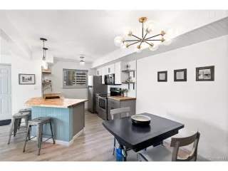 Photo #1: 4945674 Listing 