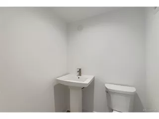 Photo #4: 4956854 Listing