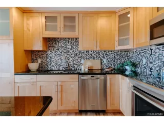 Photo #1: 4959691 Listing