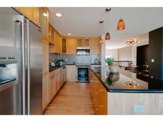 Photo #2: 4959691 Listing