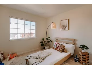 Photo #6: 4959691 Listing