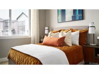 Photo #1: 4964205 Listing 