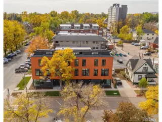 Photo #2: 4971722 Listing 