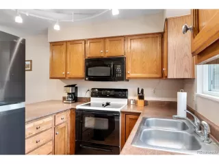 Photo #6: 4972272 Listing