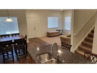 Photo #3: 4985552 Listing 