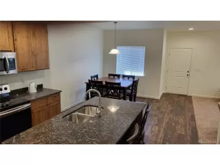 Photo #5: 4985552 Listing 