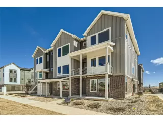 Photo #1: 4991310 Listing