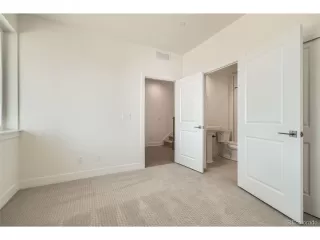 Photo #4: 4991310 Listing