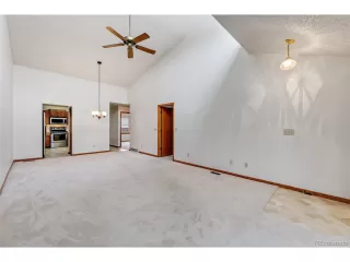 Photo #5: 5002066 Listing