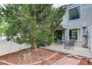 Photo #5: 5011538 Listing