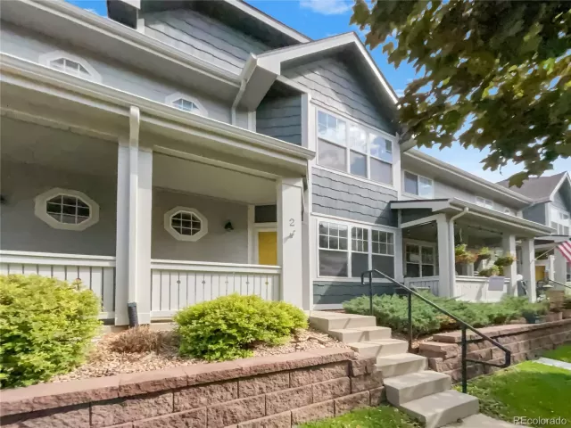 MLS: 5015656 Condo For Sale