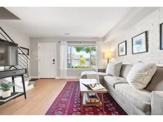 Photo #4: 5028877 Listing 