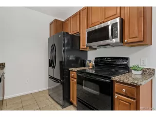 Photo #3: 5041453 Listing 