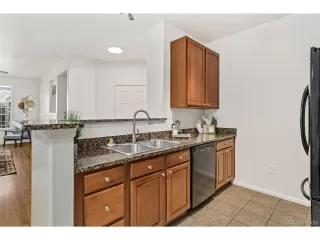 Photo #4: 5041453 Listing 