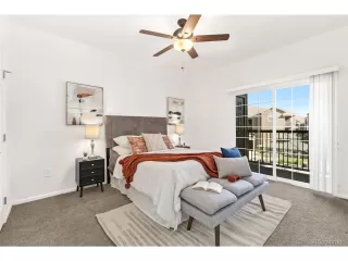 Photo #5: 5041453 Listing 