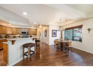 Photo #2: 5042202 Listing