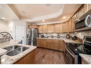 Photo #6: 5042202 Listing