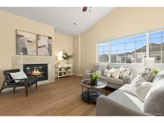 Photo #2: 5044091 Listing