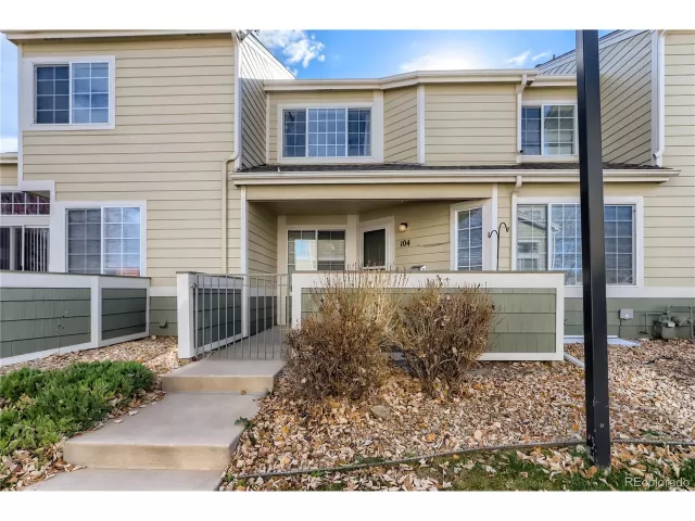 MLS: 5057367 Condo For Sale