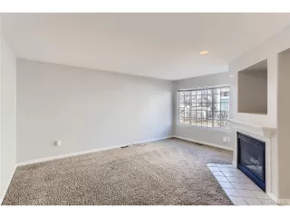 Photo #5: 5057367 Listing